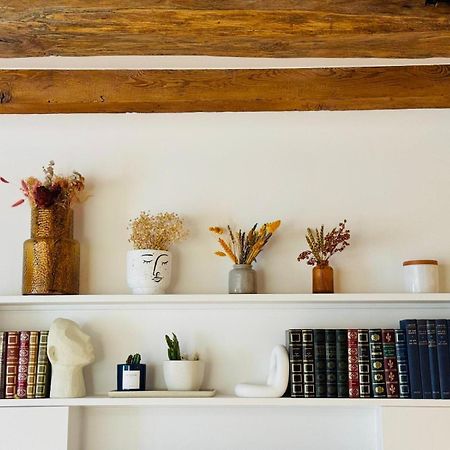 Charmant Appartement Au Coeur De Montmartre! Párizs Kültér fotó