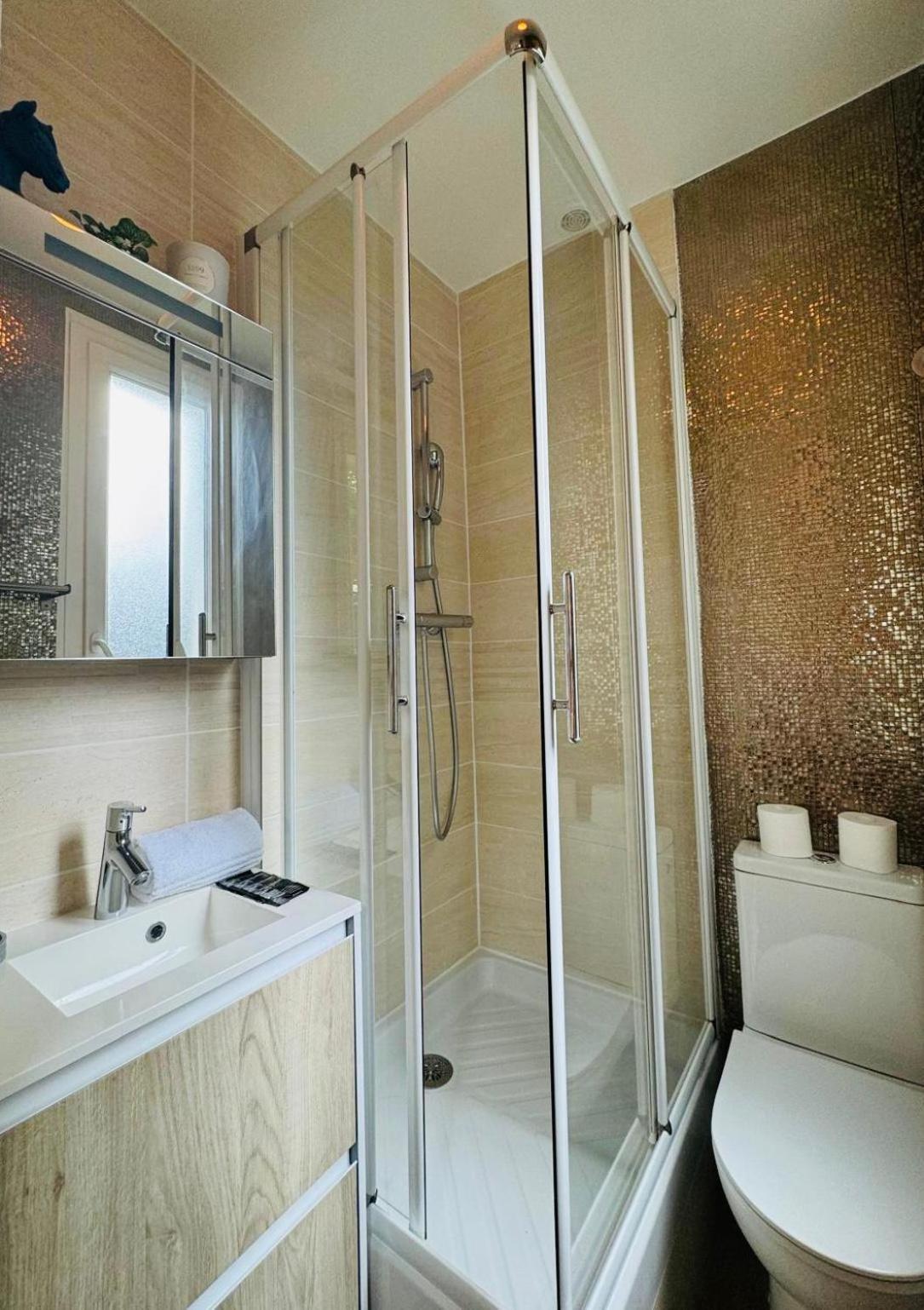 Charmant Appartement Au Coeur De Montmartre! Párizs Kültér fotó